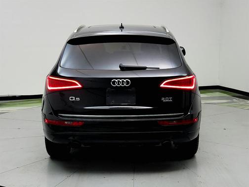 2016 Audi Q5 2.0T Premium Plus