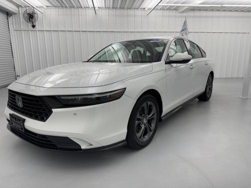 Platinum White Pearl 2024 Honda Accord Hybrid