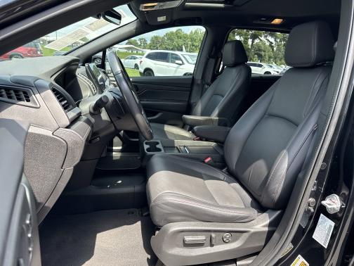 2023 Honda Odyssey 