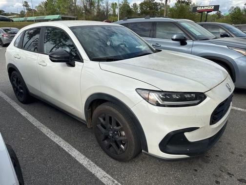 Platinum White Pearl 2023 Honda HR-V