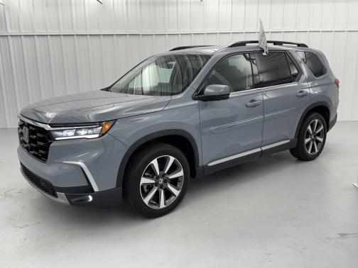 Sonic Gray Pearl 2024 Honda Pilot