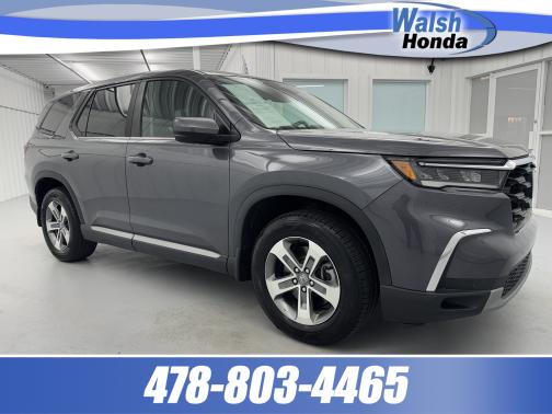 Modern Steel Metallic 2024 Honda Pilot