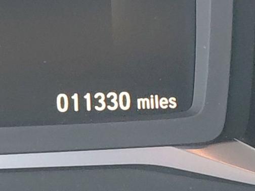 Platinum White Pearl 2023 Honda Passport