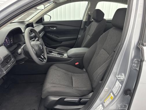 Solar Silver Metallic 2025 Honda Accord