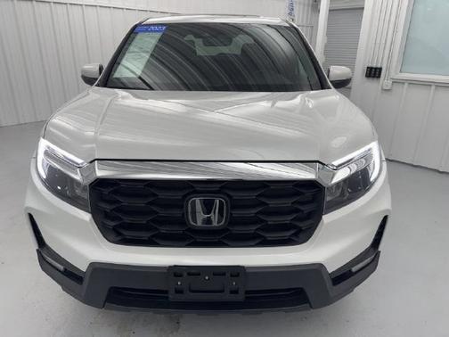 Platinum White Pearl 2023 Honda Passport