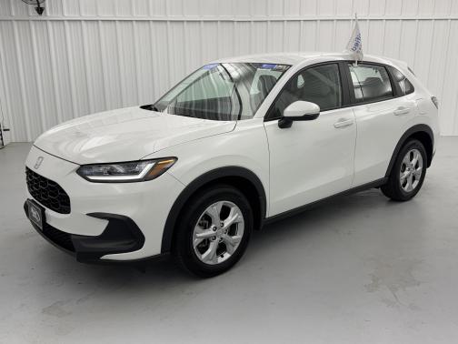 Platinum White Pearl 2023 Honda HR-V