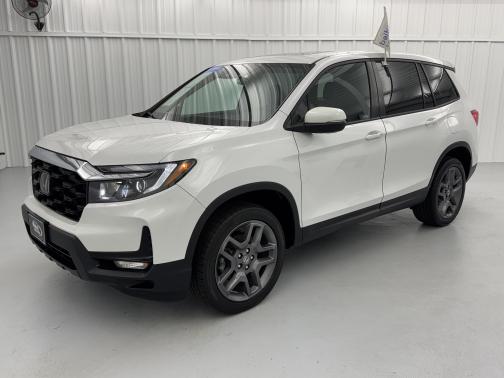 Platinum White Pearl 2022 Honda Passport