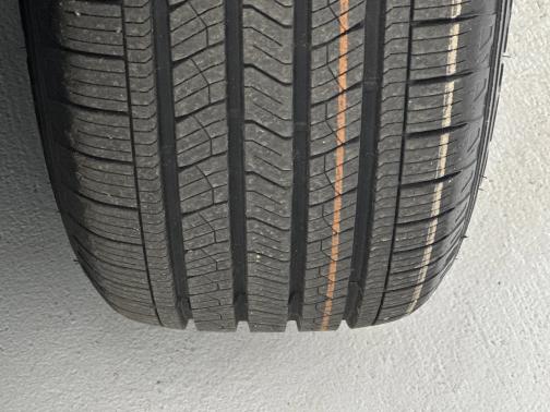 Lunar Silver Metallic 2023 Honda Pilot