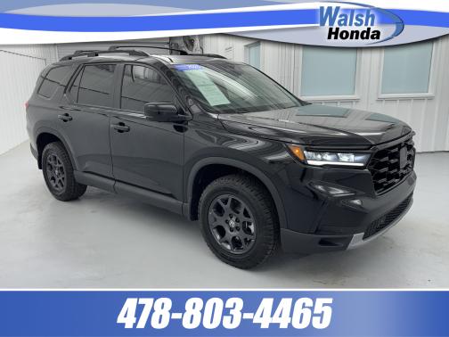 Crystal Black Pearl 2025 Honda Pilot