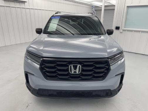 Sonic Gray Pearl 2023 Honda Pilot