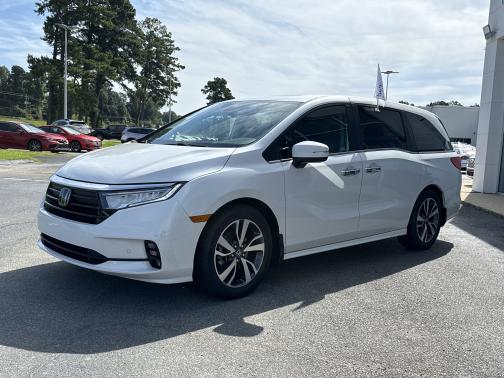 2023 Honda Odyssey 