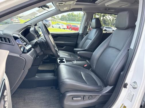 2023 Honda Odyssey 