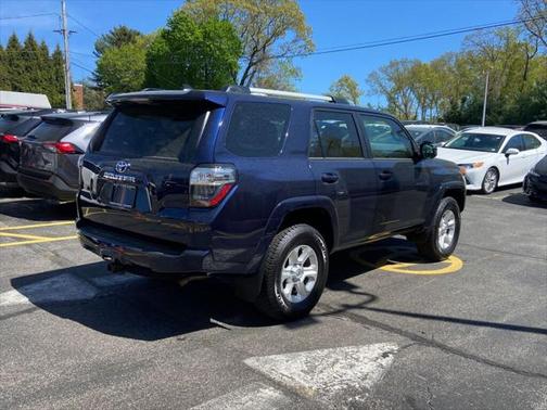2024 Toyota 4Runner SR5