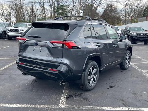 2023 Toyota RAV4 Prime SE
