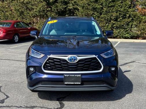 2021 Toyota Highlander Hybrid XLE