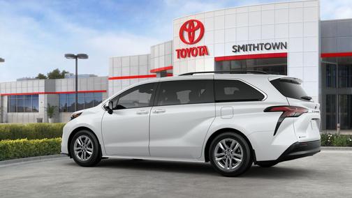 2025 Toyota Sienna XLE