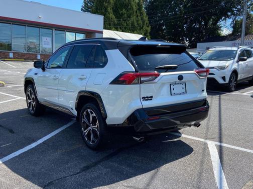 Wind Chill Pearl/Midnight Black Metallic 2023 Toyota RAV4 Prime XSE