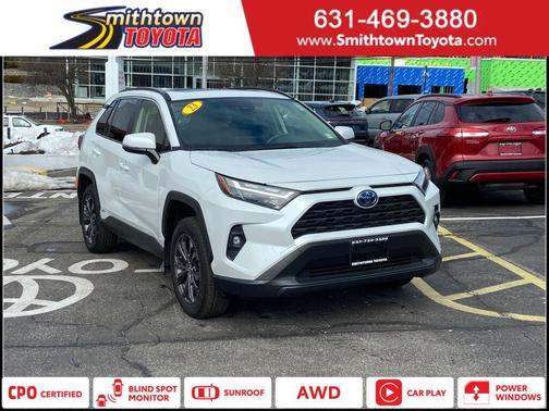 2023 Toyota RAV4 Hybrid XLE Premium