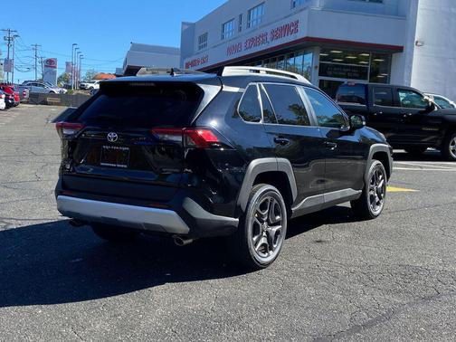 2022 Toyota RAV4 Adventure