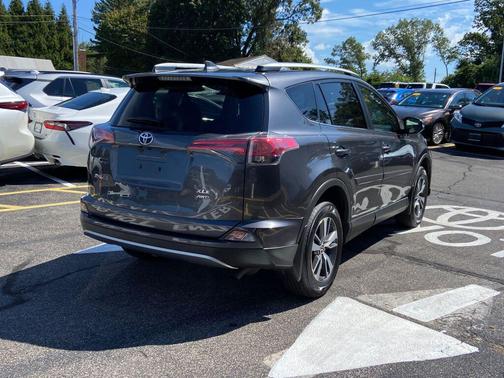 2018 Toyota RAV4 Adventure