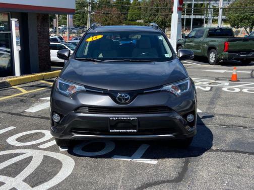 2018 Toyota RAV4 Adventure