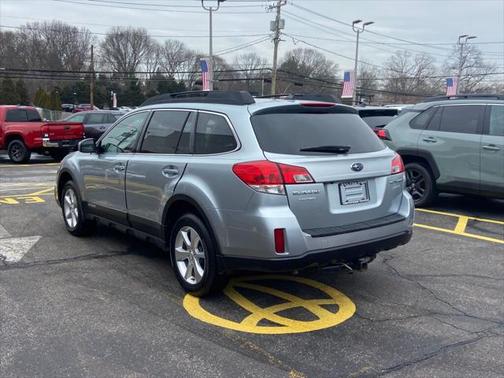2013 Subaru Outback 2.5i Limited