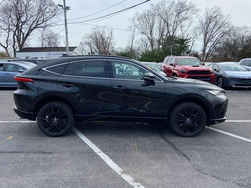 Celestial Black 2023 Toyota Venza Nightshade Edition