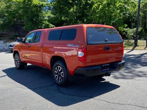 ORANGE 2017 Toyota Tundra SR5