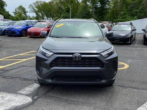 2025 Toyota RAV4 Hybrid LE