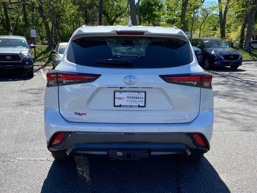 White 2026 Toyota Highlander Limited