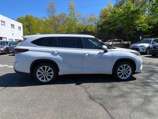 White 2026 Toyota Highlander Limited