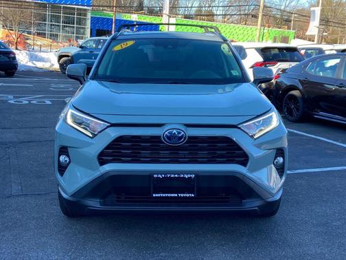 2019 Toyota RAV4 Hybrid XLE