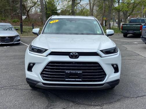 WHITE 2024 Toyota Grand Highlander XLE