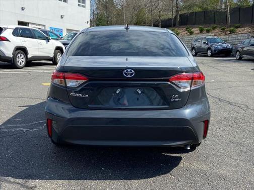 2025 Toyota Corolla Hybrid LE