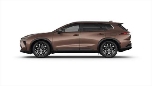 2025 Toyota Crown Signia XLE