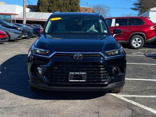 2025 Toyota Grand Highlander XLE