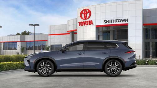 2025 Toyota Crown Signia XLE