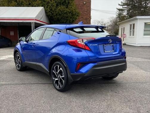 2021 Toyota C-HR XLE