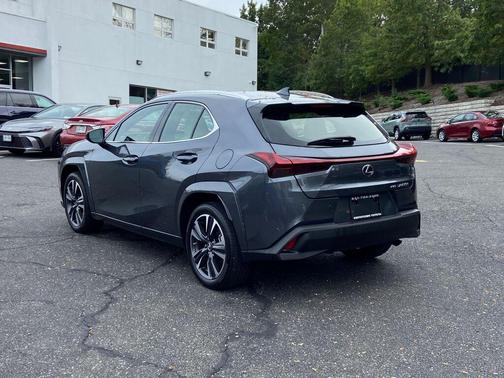 2024 Lexus UX 250h Base