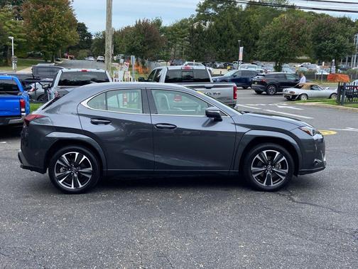 2024 Lexus UX 250h Base