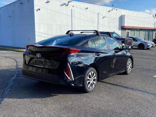 2021 Toyota Prius Prime LE