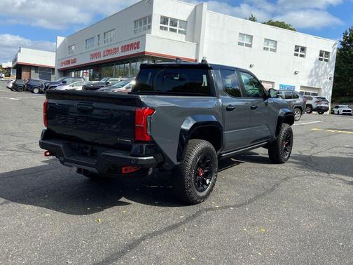 2025 Toyota Tacoma Hybrid TRD Pro