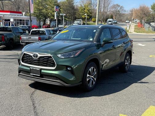Cypress 2023 Toyota Highlander XLE