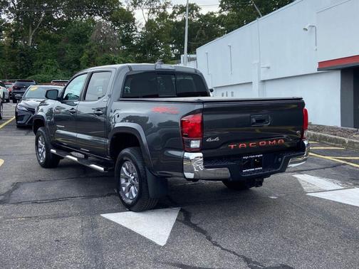 2019 Toyota Tacoma SR5