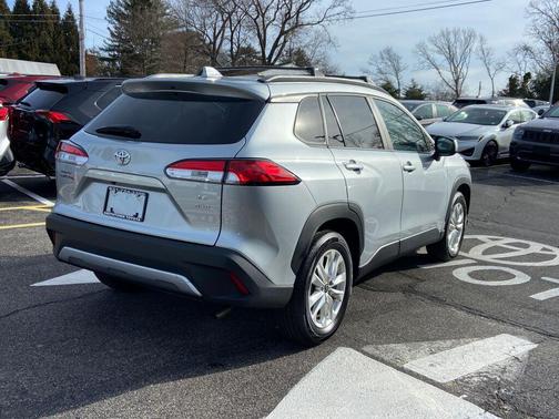 2023 Toyota Corolla Cross LE