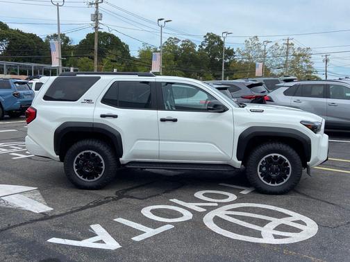 2025 Toyota 4Runner TRD Off Road