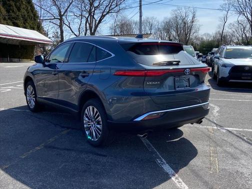 2024 Toyota Venza XLE