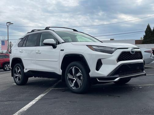 Ice Cap 2023 Toyota RAV4 Prime SE