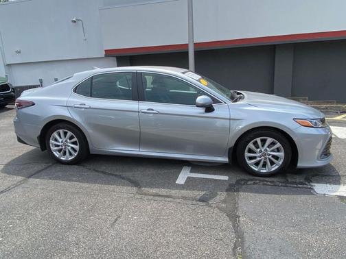 SILVER 2023 Toyota Camry LE
