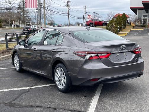 Predawn Gray Mica 2023 Toyota Camry LE